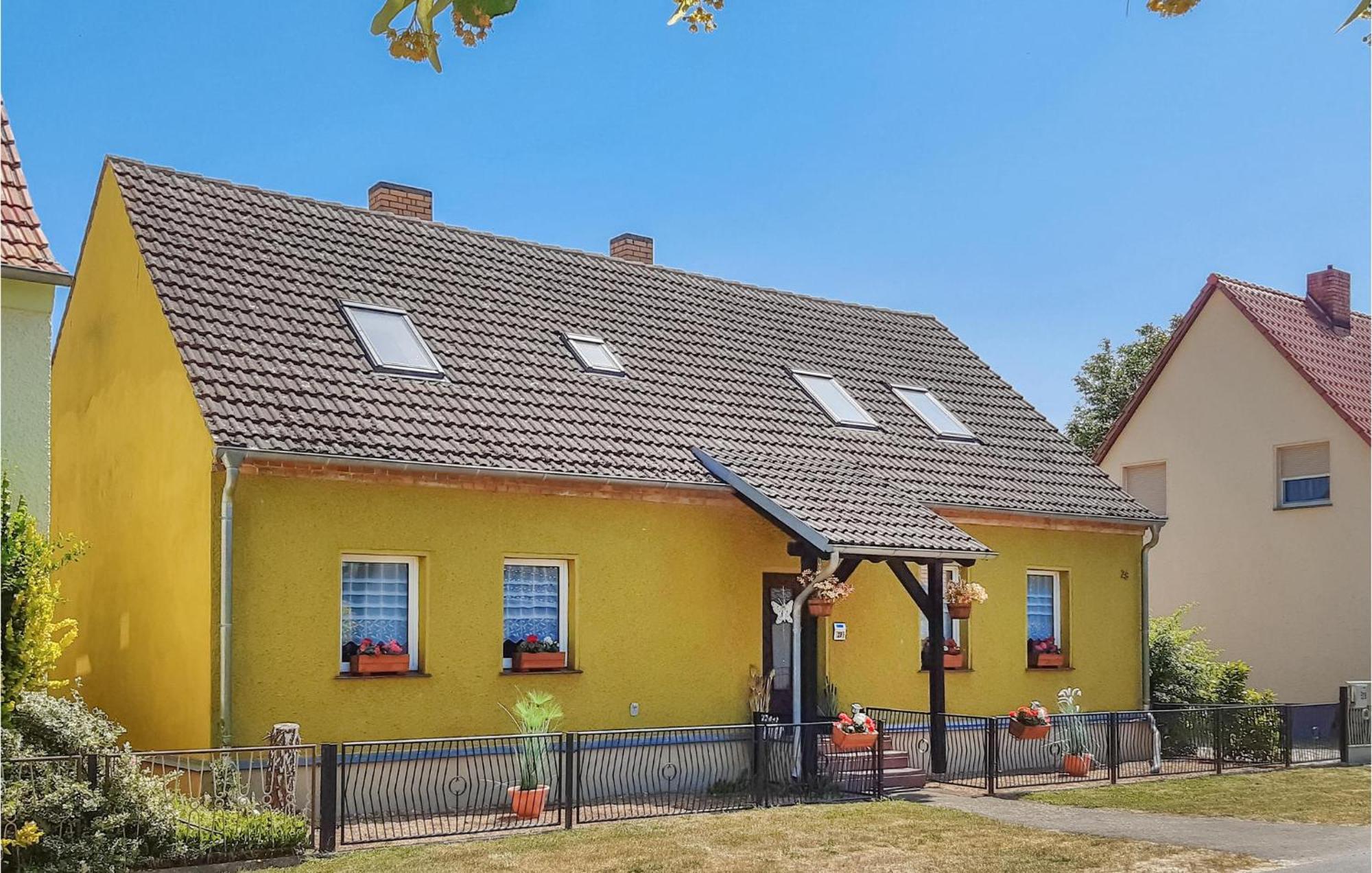 Nice Home In Neu Zauche Ot Caminche With Wifi Caminchen Екстер'єр фото