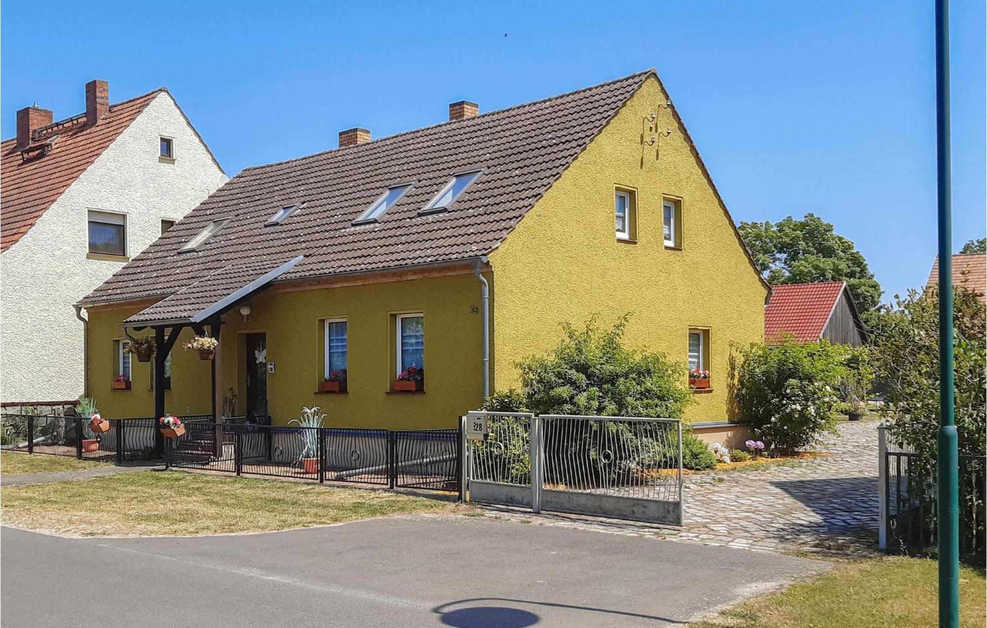 Nice Home In Neu Zauche Ot Caminche With Wifi Caminchen Екстер'єр фото